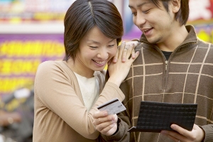 save money credit cards If you take control of your money and credit cards, you'll find smiles during the recession.